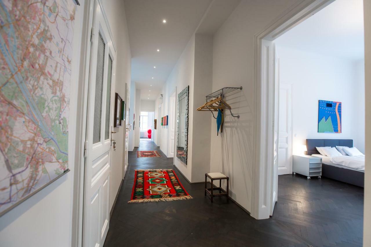 Grand Soho Apartment Vienna Exterior photo