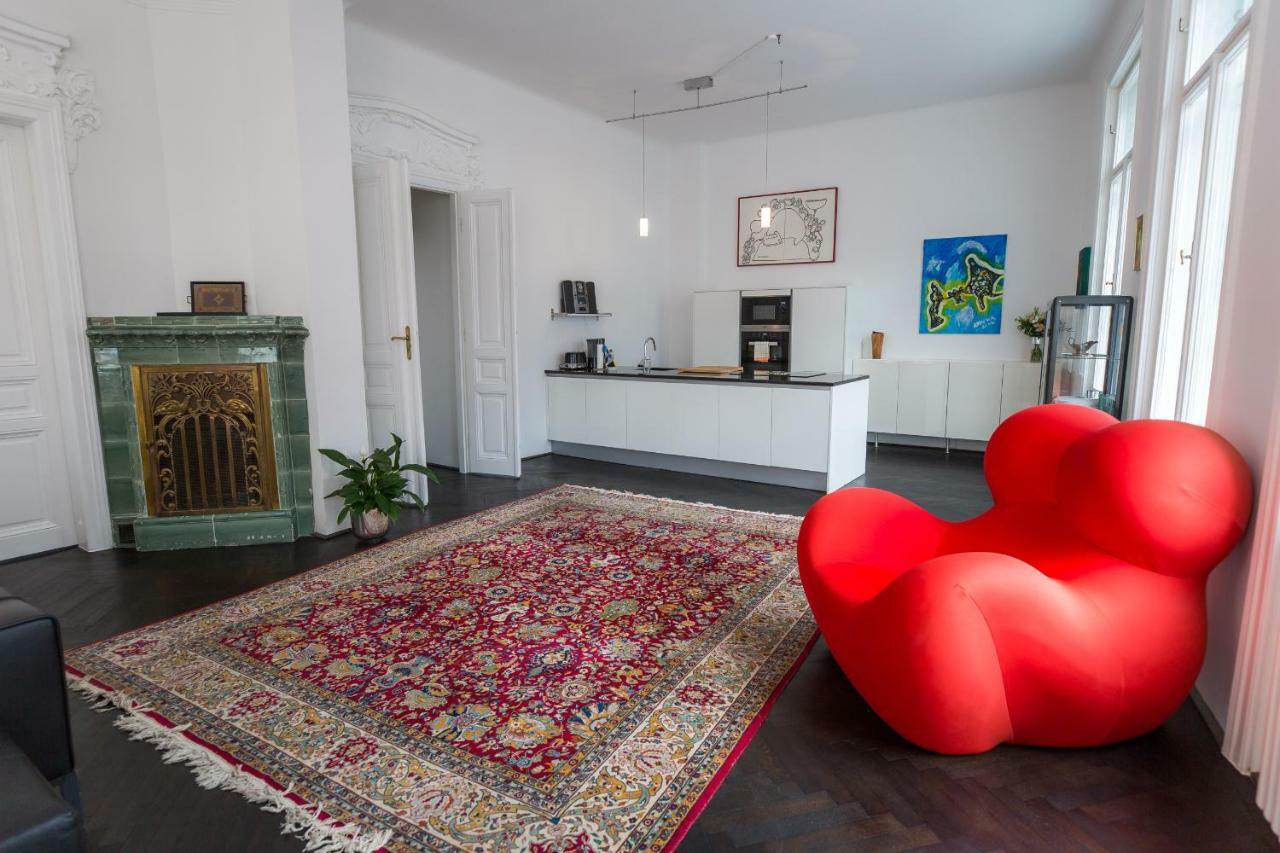 Grand Soho Apartment Vienna Exterior photo